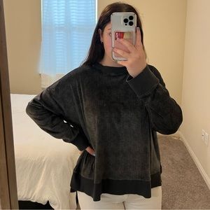 XL grey sweatshirt